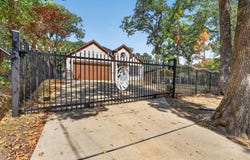 2505 Edd Road, Dallas, TX 75253