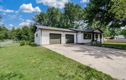 1800 Ritchie, Winfield, KS 67156
