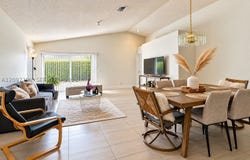 1359 Sabal Trl, Weston, FL 33327