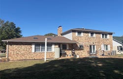 660 W 3rd, Trenton, IL 62293