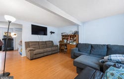 914 MERRIDALE Boulevard, MOUNT AIRY, MD 21771