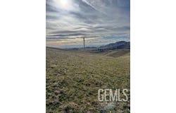 Cameron Road, Tehachapi, CA 93561