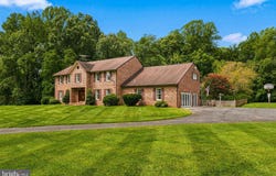 6140 FISHERS STATION Road, LOTHIAN, MD 20711