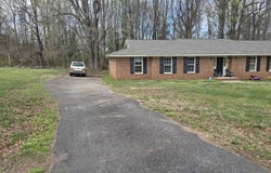 33 Nesbitt Drive, Inman, SC 29349