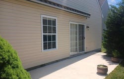 6 Holly Manor Court, Helmetta, NJ 08828
