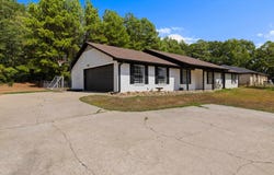 6951 E US Hwy 80, Longview, TX 75605