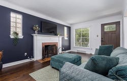 21156 Manchester Boulevard, Harper Woods, MI 48225