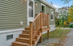 50 Old County Road, Edgecomb, ME 04556