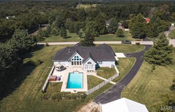 10050 Vintage Lane, Rolla, MO 65401