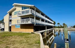 82 2nd St, Cedar Key, FL 32625