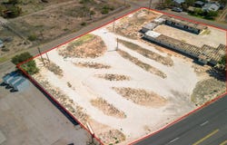 9th & 10th Street, Plains, TX 79355