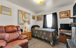 5742 N 99th St, Milwaukee, WI 53225