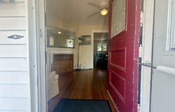 59 C St, Hull, MA 02045