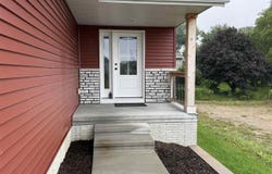 817 Prairie View Dr, WestBranch, IA 52358