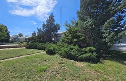 28 Mayhew Dr, Lamar, CO 81052