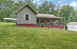 552 Robs Road, Grimsley, TN 38565