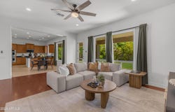 4307 S SUMMIT Street, Gilbert, AZ 85297