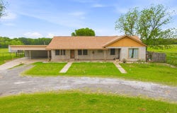 7450 E Highway 6, De Leon, TX 76444