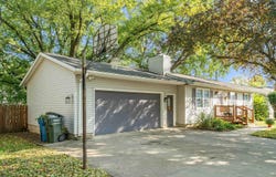 1119 Kaplan Drive, Waterloo, IA 50702