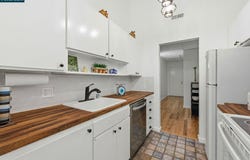 460 N Civic Dr, Walnut Creek, CA 94596