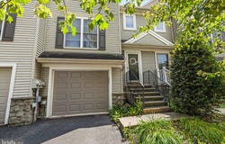 106 BANYAN CIRCLE Drive, LANCASTER, PA 17603