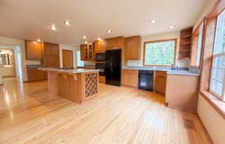 14292 SE MEADOWS Ln, Clackamas, OR 97015