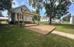 205 E MONROE, Owensville, MO 65066