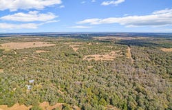 Porter Ln, Lockhart, TX 78644