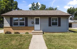 709 N Leadale Ave, Sioux Falls, SD 57103