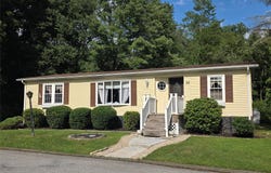 35 Perry Road, Hyde Park, NY 12538