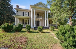 11271 KENTUCK Road, SUTHERLIN, VA 24594