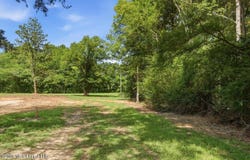 042 Potluck Road, Canton, MS 39046