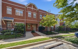 6710 S Keating Avenue, Chicago, IL 60629