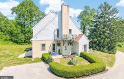 1 SPRING VALLEY RD, MALVERN, PA 19355