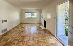 5333 Village Green, Los Angeles, CA 90016