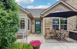 174 Summerfield Place, Flat Rock, NC 28731