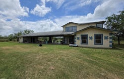 3665 Pvt Rd 5500, Uvalde, TX 78801
