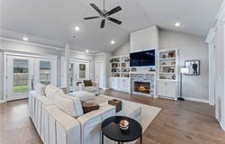 1320 Paragon, Centerton, AR 72719