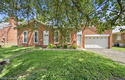3031-3033 Wirth Ave, Louisville, KY 40217