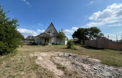 203 W Cherry St, Lometa, TX 76853