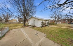 616 E Cherry Street, Cushing, OK 74023