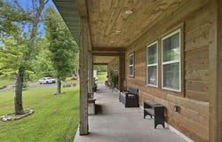 9689 Geranium Road, Carthage, MO 64836