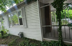730 E DIVISION Street, DOVER, DE 19901