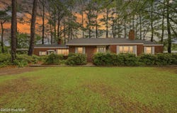 1130 N Road Street, Elizabeth City, NC 27909