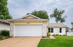 357 Novara Dr, Ballwin, MO 63021