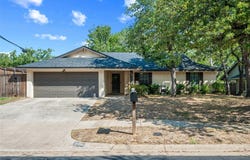 608 Ridgewood Circle, Hurst, TX 76054