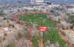 Sheila Drive, Henderson, TN 38340