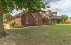 401 Penny Dr, Gosnell, AR 72315
