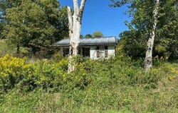 5515 Hwy 755, Sandy Hook, KY 41171