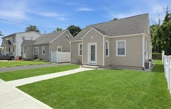 26 Parkside Road, West Hempstead, NY 11552